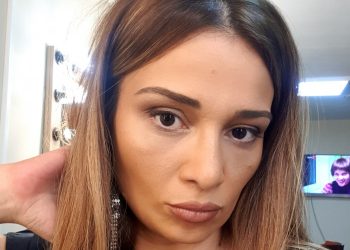 “ორსულობის დროს გადატვირთული ვიყავი… თავს ვიდანაშაულებ” – თაკო მელიქიშვილი საკუთარი შვილის მძიმე დიაგნოზზე