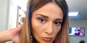 “ორსულობის დროს გადატვირთული ვიყავი… თავს ვიდანაშაულებ” – თაკო მელიქიშვილი საკუთარი შვილის მძიმე დიაგნოზზე