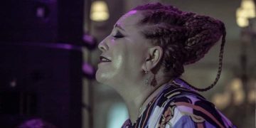 “ეს საყურე დიდი ხნის წინ მაჩუქა და მითხრა…” – ვინ ჩუქნის ოქროს სამკაულებს ნინო ქათამაძეს