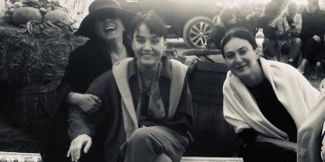 “მაკა ასათიანი ამბობდა, “კორონამ ერთი კარგი საქმე ის გააკეთა, მეგობრები შეგვკრიბაო” – ლევან ვასაძის რთველში დატრიალებული ამბები