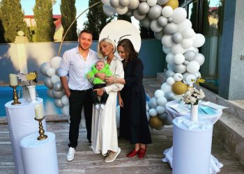 ნინო კუზანოვას შვილიშვილი გაქრისტიანდა – როგორ აღნიშნეს ნათლობა და ვინ იყვნენ წვეულების სტუმრები