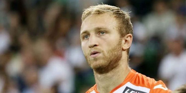 ომი და ფეხბურთი: საქართველოსთან თამაშის წინ, ნაკრების კაპიტანი ომში წავიდა