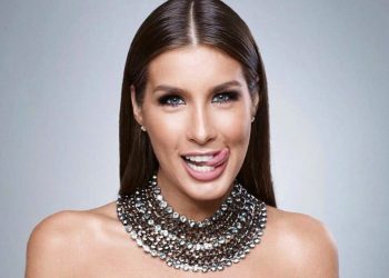 7 თვის ორსული ქეთა თოფურიას პირველი ფოტო დუბაის სანაპიროდან