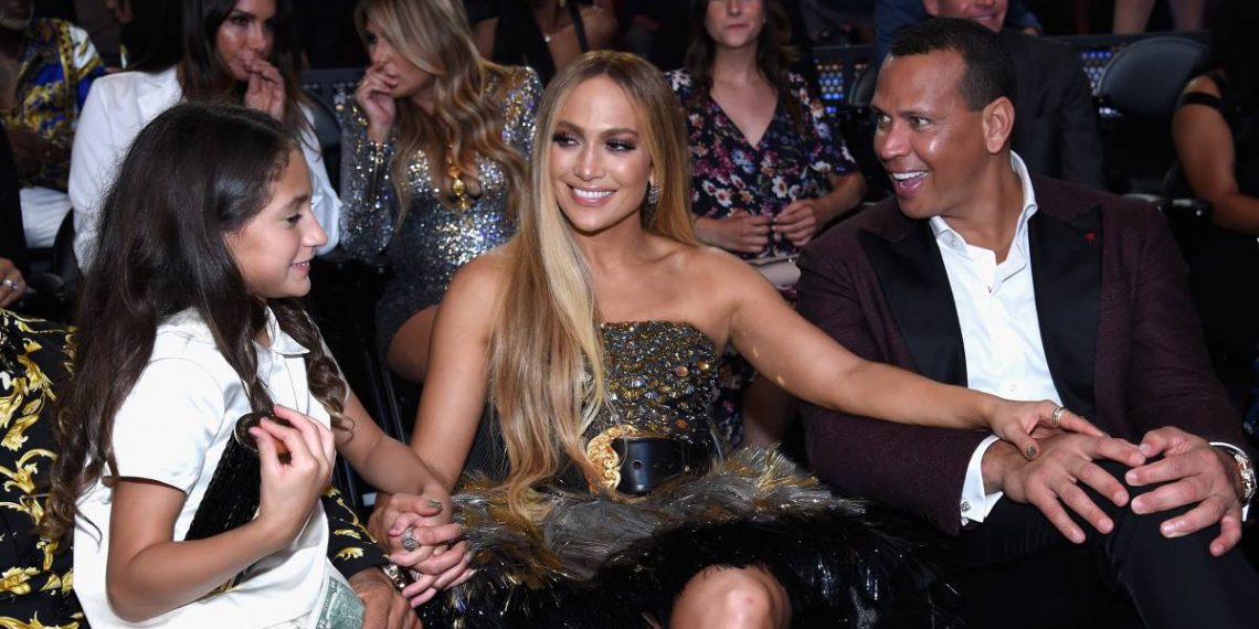 ჯენიფერ ლოპესის შვილი: დედაჩემის ქორწილში ამ სიმღერას შევასრულებ