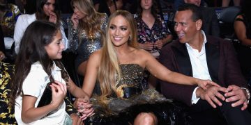 ჯენიფერ ლოპესის შვილი: დედაჩემის ქორწილში ამ სიმღერას შევასრულებ