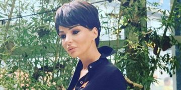 “ეს სხვანაირი იმიჯი ძალიან მომეწონა” – მაია ასათიანი მოკლე თმით გამოჩნდა