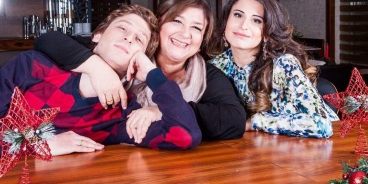 “ნაციონალებმა ჩემი დამოკიდებულება კარგად იციან. დღესაც ისევ იმ აზრზზე ვარ” – თამარ ჭოხონელიძე ასახელებს, რომელ პარტიას მისცა დღეს ხმა