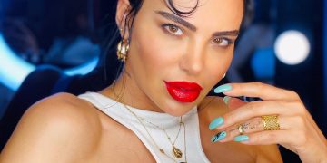 “გთხოვ სარკეში ჩაიხედე” – შორენა ბეგაშვილი სკანდალში ეხვევა, მას ცნობილი ქალები იცავენ