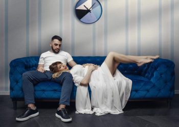“აკა კი არა, დაქალი და დედაც არ მინდა დაესწროს ჩემს მშობიარობას” – რა ურთიერთობა აქვს თამო ვაშალომიძის საქმროს, მოდელის ქალიშვილთან