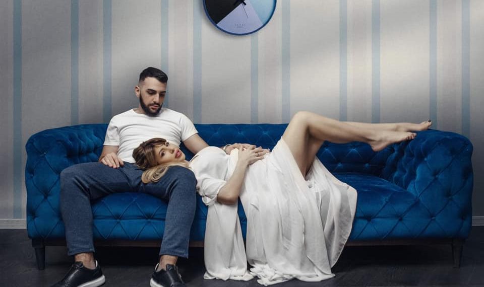 “აკა კი არა, დაქალი და დედაც არ მინდა დაესწროს ჩემს მშობიარობას” – რა ურთიერთობა აქვს თამო ვაშალომიძის საქმროს, მოდელის ქალიშვილთან