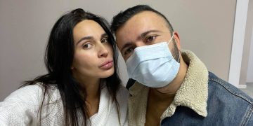 ცნობილ შოუ-ბიზნესურ წყვილს მეორე შვილი შეეძინა