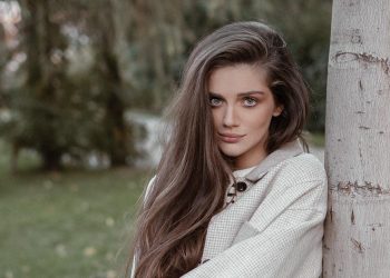 “დიდი ბედ­ნი­ე­რე­ბის შემ­დეგ თავს მარ­თლაც, ტრა­გე­დია დაგ­ვა­ტყდა” – ჯანეტ ქერდიყოშვილი გარდაცვლილი დის შესახებ წერს