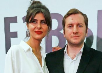 რეზიკო გიგინეიშვილის ყოფილმა ცოლმა ბიონსეს კაბისნაირი კაბა შეიძინა