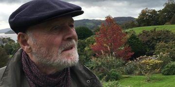 ნახეთ, რა ვიდეოს აქვეყნებს ენტონი ჰოპკინსი კარანტინის 253-ე დღეს