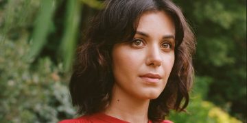 “ეს არის ჩემი კავშირი მასთან” – ვის მიუძღვნა ქეთი მელუამ ახალ ალბომში შესული სიმღერა