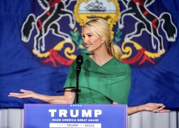 კაბა, რომლის გამოც ივანკა ტრამპი კრიტიკის ქარცეცხლში მოექცა