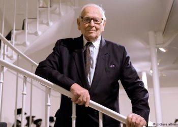 დიზაინერი პიერ კარდინი გარდაიცვალა