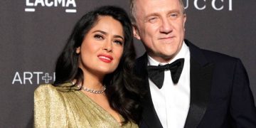 რას ედავება სელმა ჰაიეკის ქმარს საფრანგეთის პროკურატურა