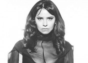 ია ფარულავა, რომელიც “კომედი ჯგუფს” “ფორმულაზე” არ გაჰყვა, ვანო ჯავახიშვილს მადლობას უხდის