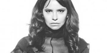 ია ფარულავა, რომელიც “კომედი ჯგუფს” “ფორმულაზე” არ გაჰყვა, ვანო ჯავახიშვილს მადლობას უხდის