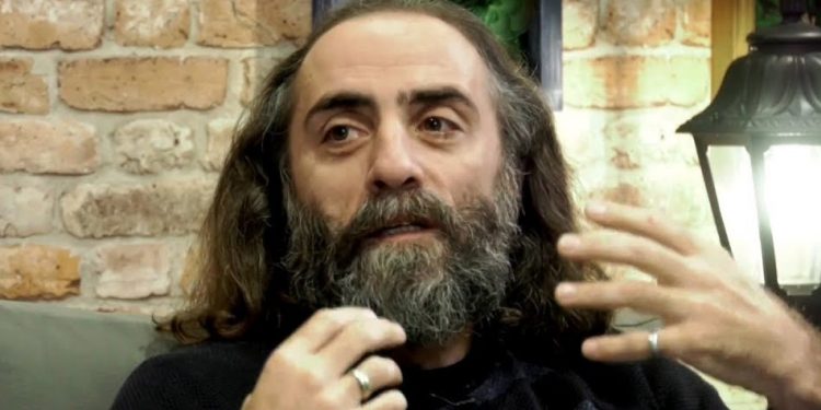 “დედა მიტირა. თავიდან არ მჯეროდა, მეთქი, რა კორონა, რის კორონა?” – ზალიკო სულაკაური თავისი კოვიდისტორიით