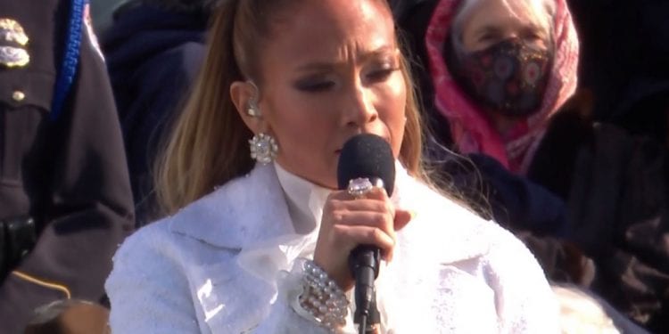 როგორ გამოიყურებოდა ჯენიფერ ლოპესი ჯო ბაიდენის ინაუგურაციაზე – უახლესი კადრები ამერიკიდან