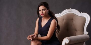 ძალიან დიდი გაჭირვება მქონდა, ნაჩუქარი ტანსაცმელი მეცვა და უმეტესად სკოლაში წიგნები არ მქონდა” – “მის ევრაზიის” ტიტულის მფლობელის რთული გზა გაჭირვებიდან და წარმატებამდე