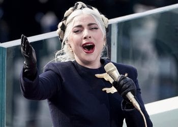 რაში ადანაშაულებს ალა პუგაჩოვას დიზაინერი ლედი გაგას?