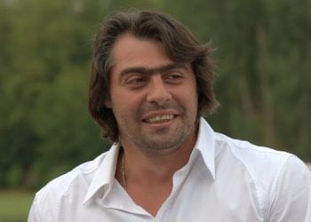 ირაკლი კუტალაძე სოციალურ ქსელში ნინი ბადურაშვილის ფოტოებს იწონებს – როგორი ურთიერთობა აქვს წყალბურთელს ყოფილ ცოლთან