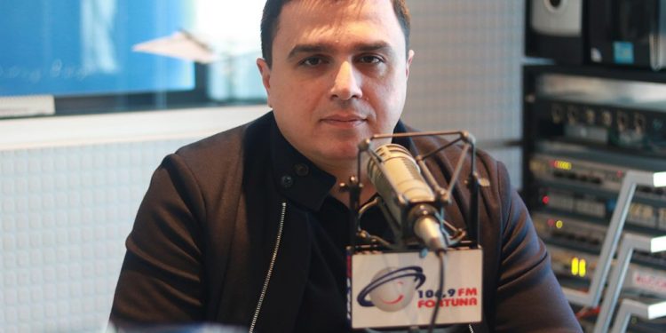 „ჩემი სტატუსი ეხება ერთ გარემოებას, რაც მიმაჩნია უსამართლოდ და კორუფციის სუნი ასდის…“