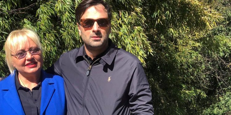 “ძალიან დავიღალე ამდენი საყვარელი ადამიანის გარდაცვალებით” – ზურა ხაჩიძე სამწუხარო ინფორმაციას ავრცელებს