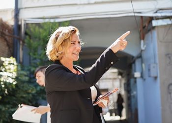 როგორი ურთიერთობა აქვს დედამთილთან ანა დოლიძეს და როგორია პოლიტიკოსი დედის ამპლუაში