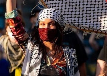 ბელა ჰადიდი ნიუ-იორკში, პალესტინის მხარდასაჭერ საპროტესტო აქციაზე დააფიქსირეს