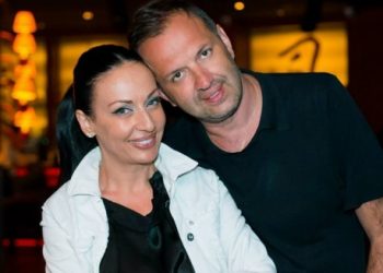 VIDEO: როგორ ემზადება მამულიჩა სახლში ლელა წურწუმიას დასახვედრად