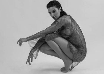 ფეხმძიმე ალექსანდრა პაიჭაძის თამამი ფოტოსესია