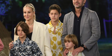 „ანუკი, რას უშვრები ბავშვებს?!“ – დიზაინერი სახალისო ვიდეოს აქვეყნებს