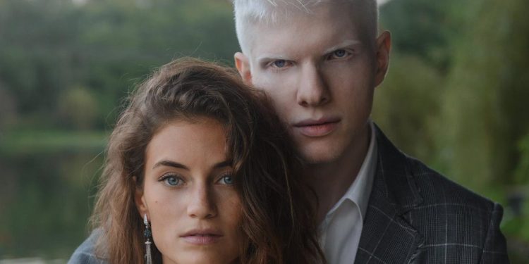 ბერა და ნანუკა სამხრეთ კორეიდან გამომწერებს მორიგ ვიდეოს უზიარებენ 