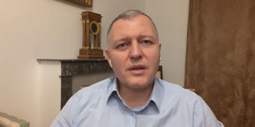 2014 – თბილისი – რა ფოტოს აქვეყნებს გიორგი ფხაკაძე