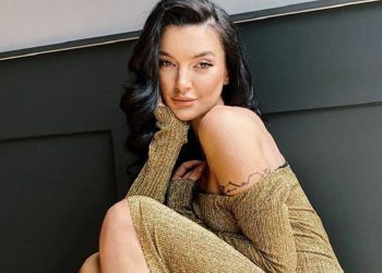 VIDEO: ალექსანდრა პაიჭაძე ახალშობილ შვილთან ერთად კაფეში