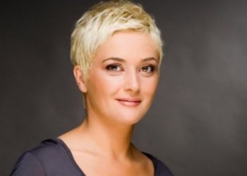 ბოლო წამს მოკ­ლე თმის­თვის და­მი­წუ­ნეს – რა ფოტოს აქვეყნებს ნანიკო ხაზარაძე