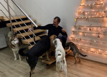 „ვინც არ უნდა იყო, იცოდე გიპოვი და დედას …!” – გაიგეთ რა მოხდა რუსთაველის გამზირზე