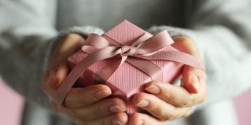 როგორ ავარჩიოთ საჩუქარი