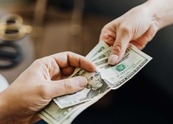 რა არის ვესტერნ იუნიონი და როგორ შევინახოთ თანხა ანაბარზე?